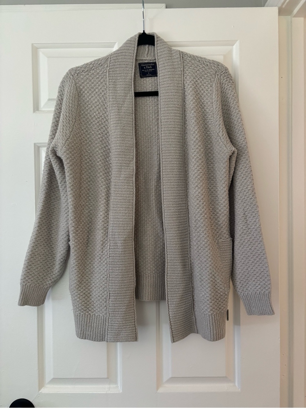 Abercrombie & Fitch Light Gray Open-Front Shawl Cardigan - Size Small - Like New